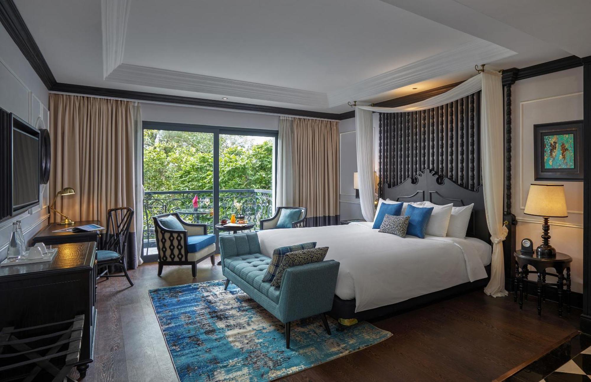 Aira Boutique Hanoi Hotel & Spa Exterior photo